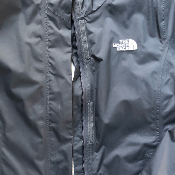 North Face Black Rain Jacket - Picture 2 of 4